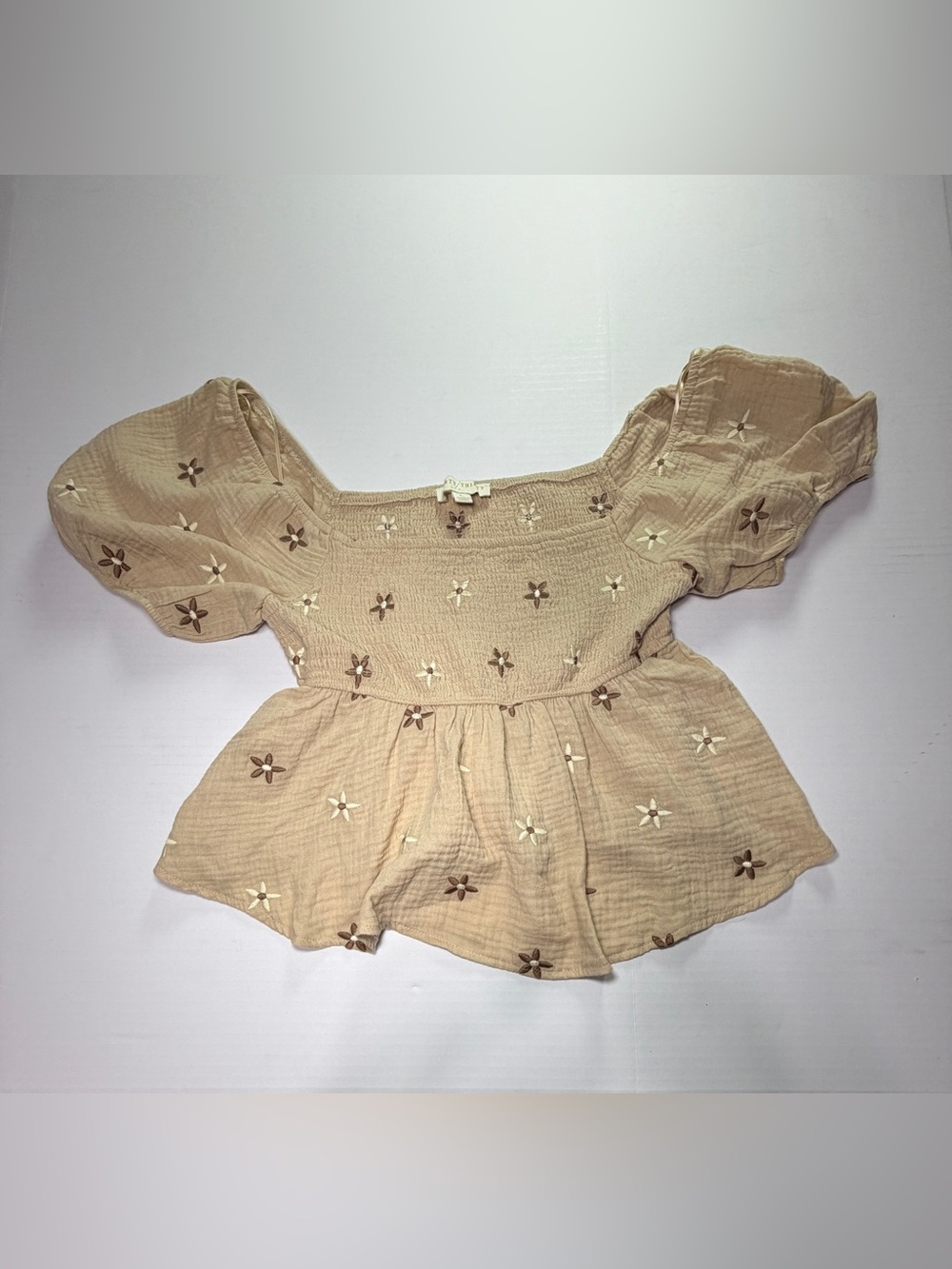 Thirty/Thirty Floral Smocked Babydoll Peplum Top Puff Sleeve L